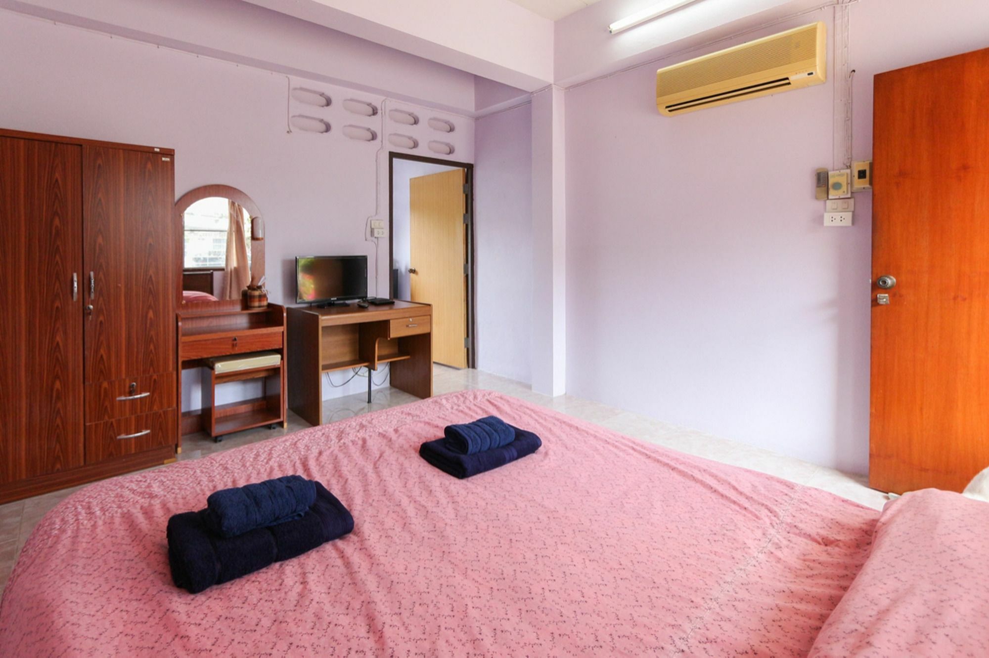 The Stay Guest House 로이 외부 사진