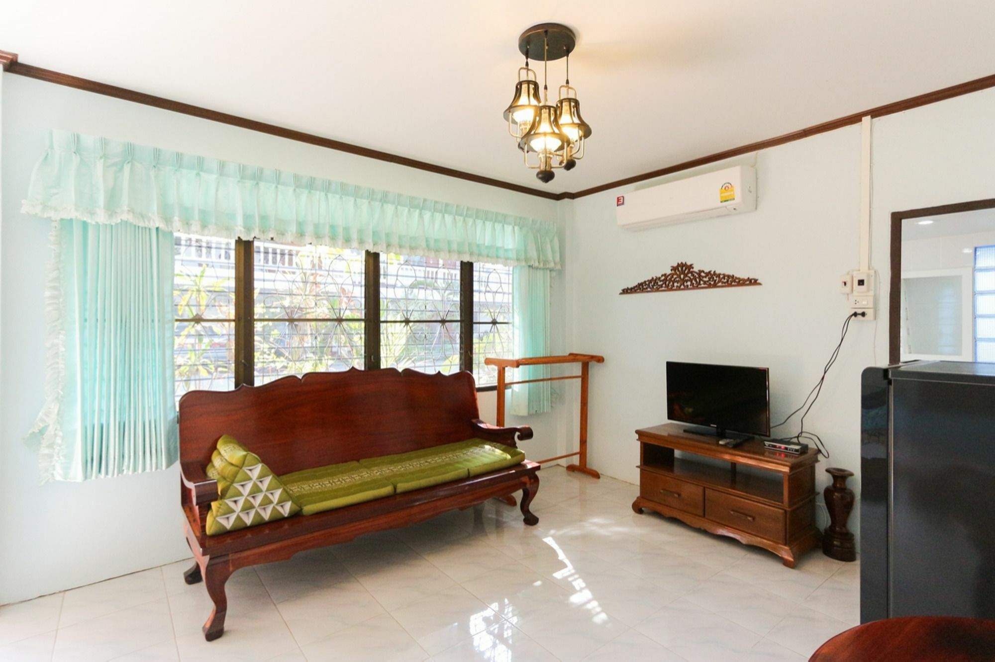 The Stay Guest House 로이 외부 사진